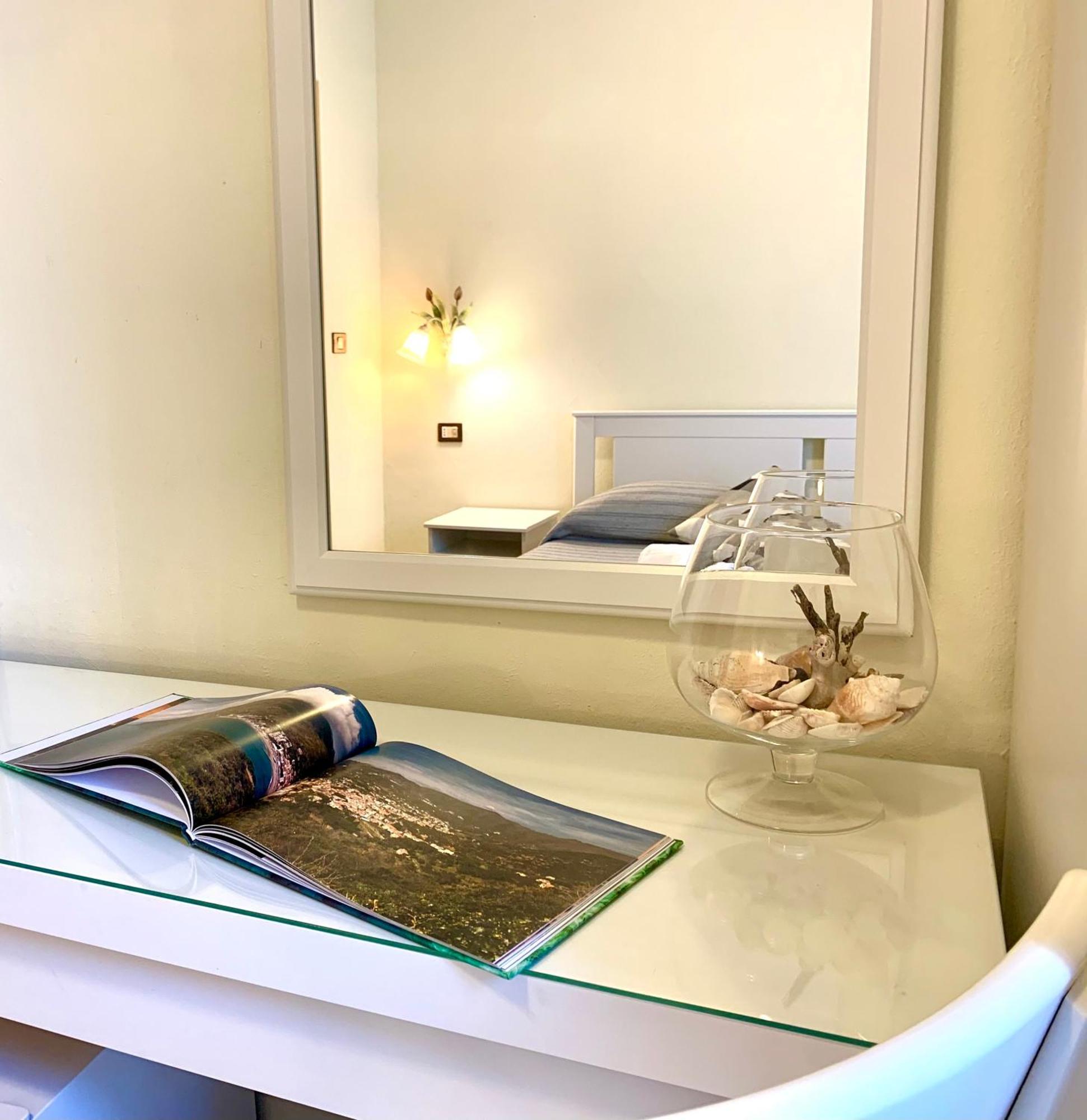 Hotel Baia Di Levanto Ngoại thất bức ảnh